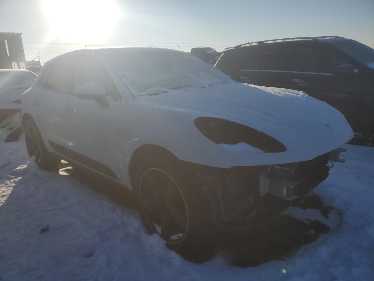 2015 Porsche Macan - Image 4