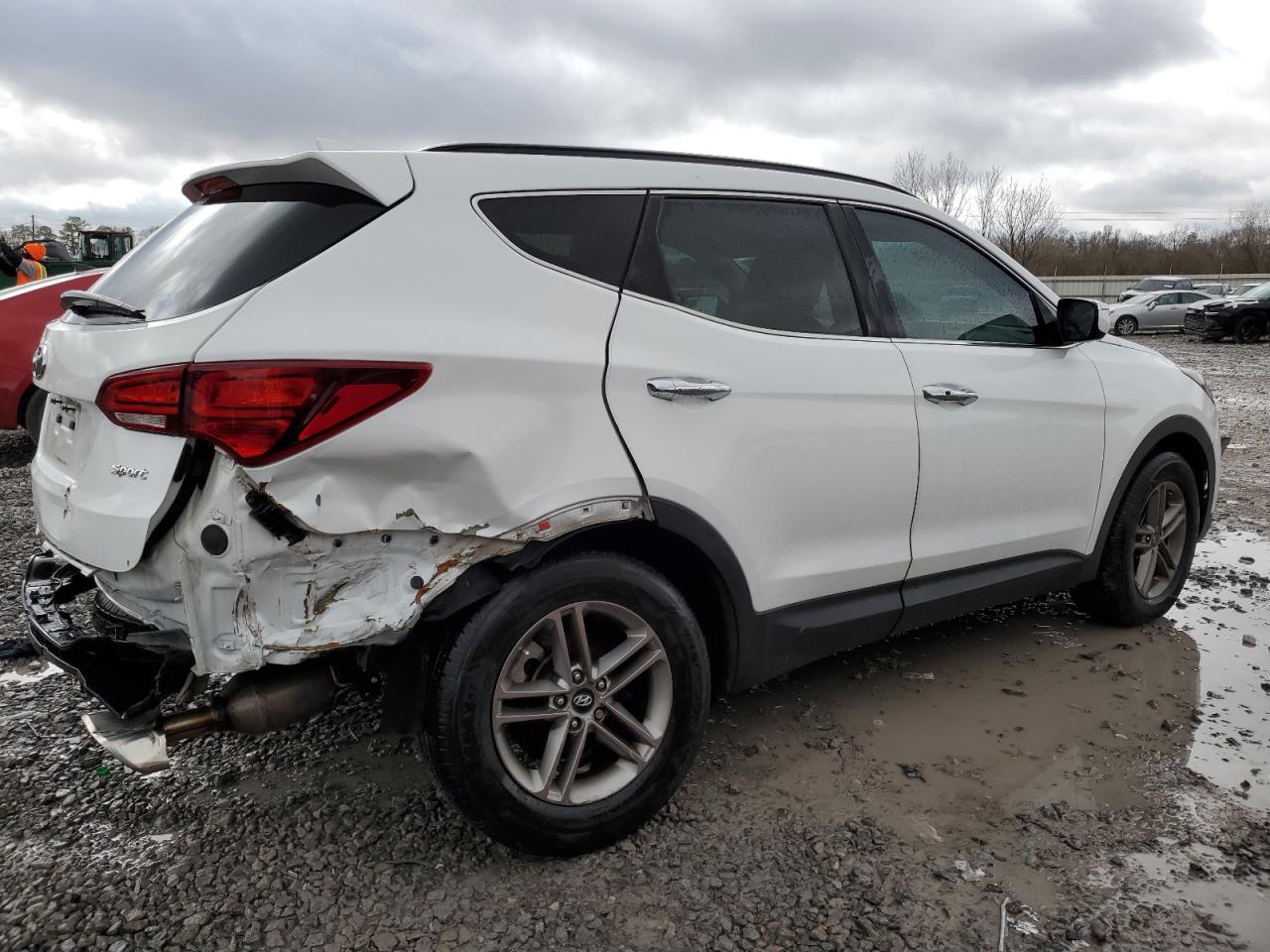 2018 Hyundai Santa Fe - Image 3