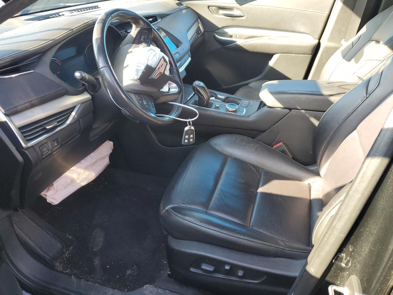 2019 Cadillac Xt4 Premium Luxury VIN: 1GYFZCR47KF196312 Lot: 81151624