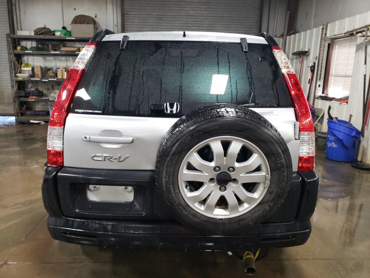 2005 Honda CR-V - Image 6
