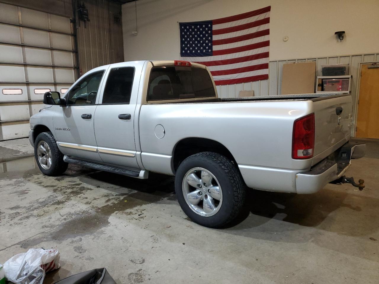2005 Dodge RAM - Image 2