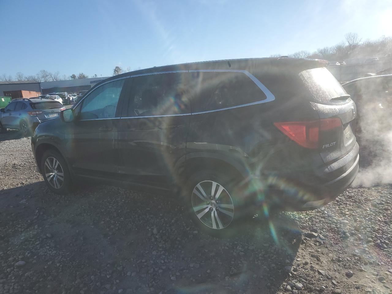 2017 Honda Pilot - Image 2