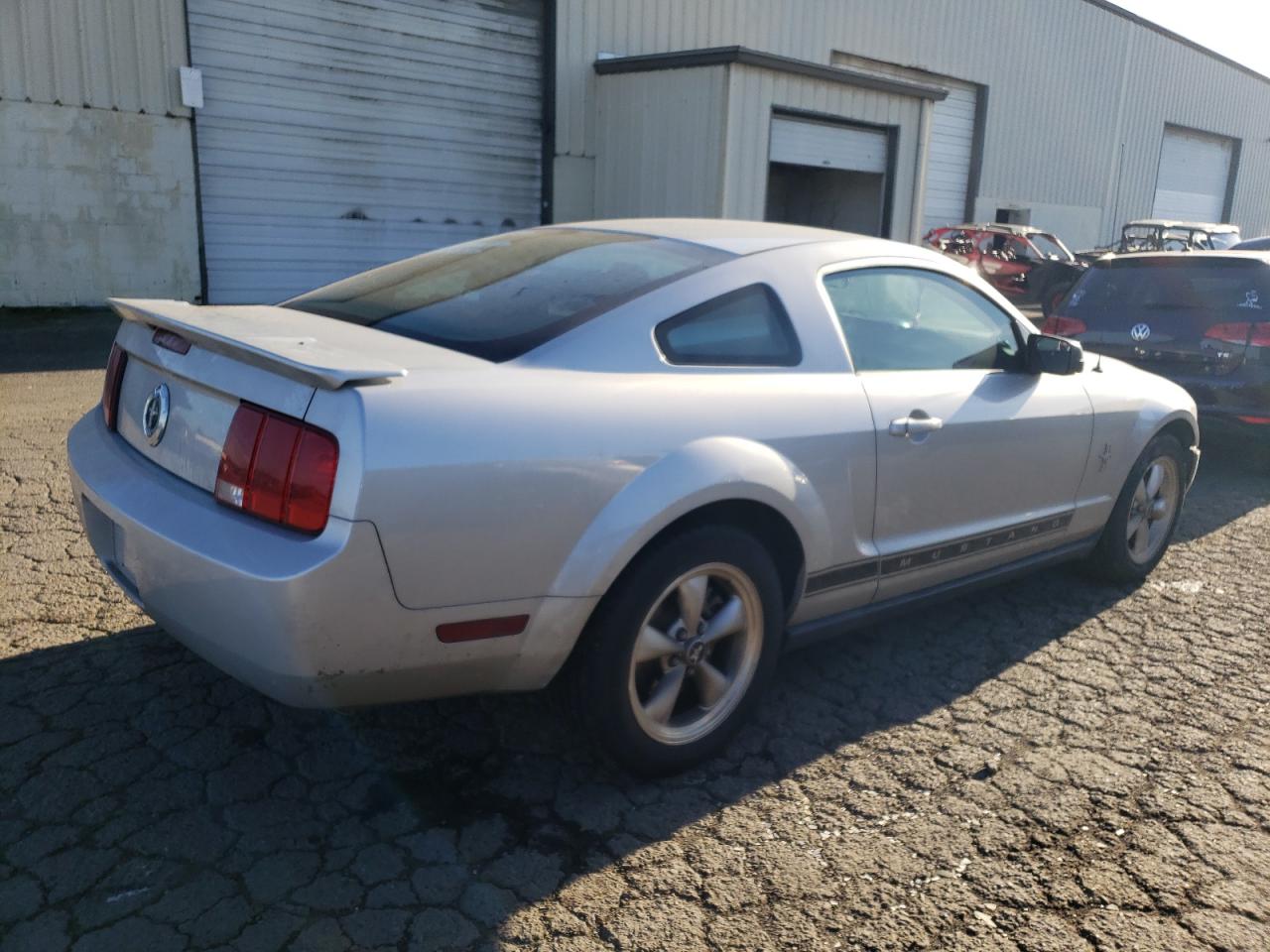 2007 Ford Mustang - Image 3