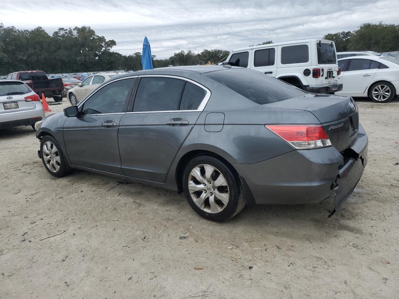 2010 Honda Accord - Image 2