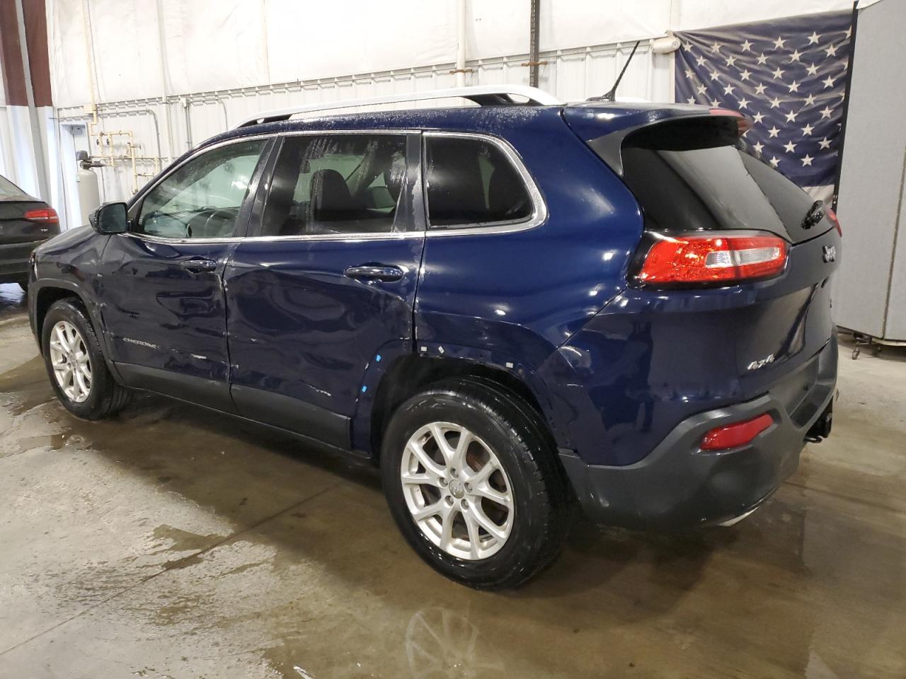2015 Jeep Grand Cherokee - Image 2