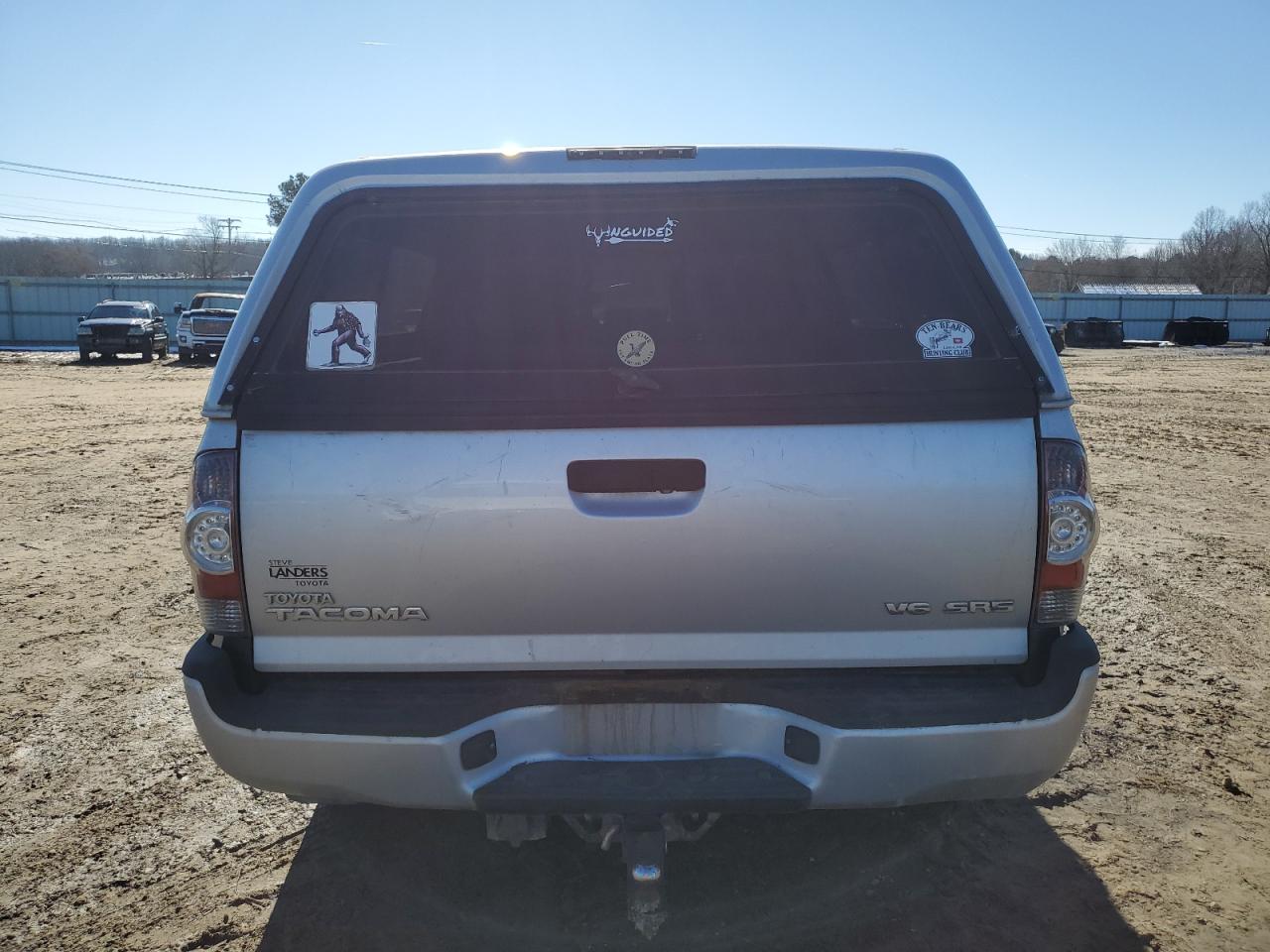 2010 Toyota Tacoma - Image 6