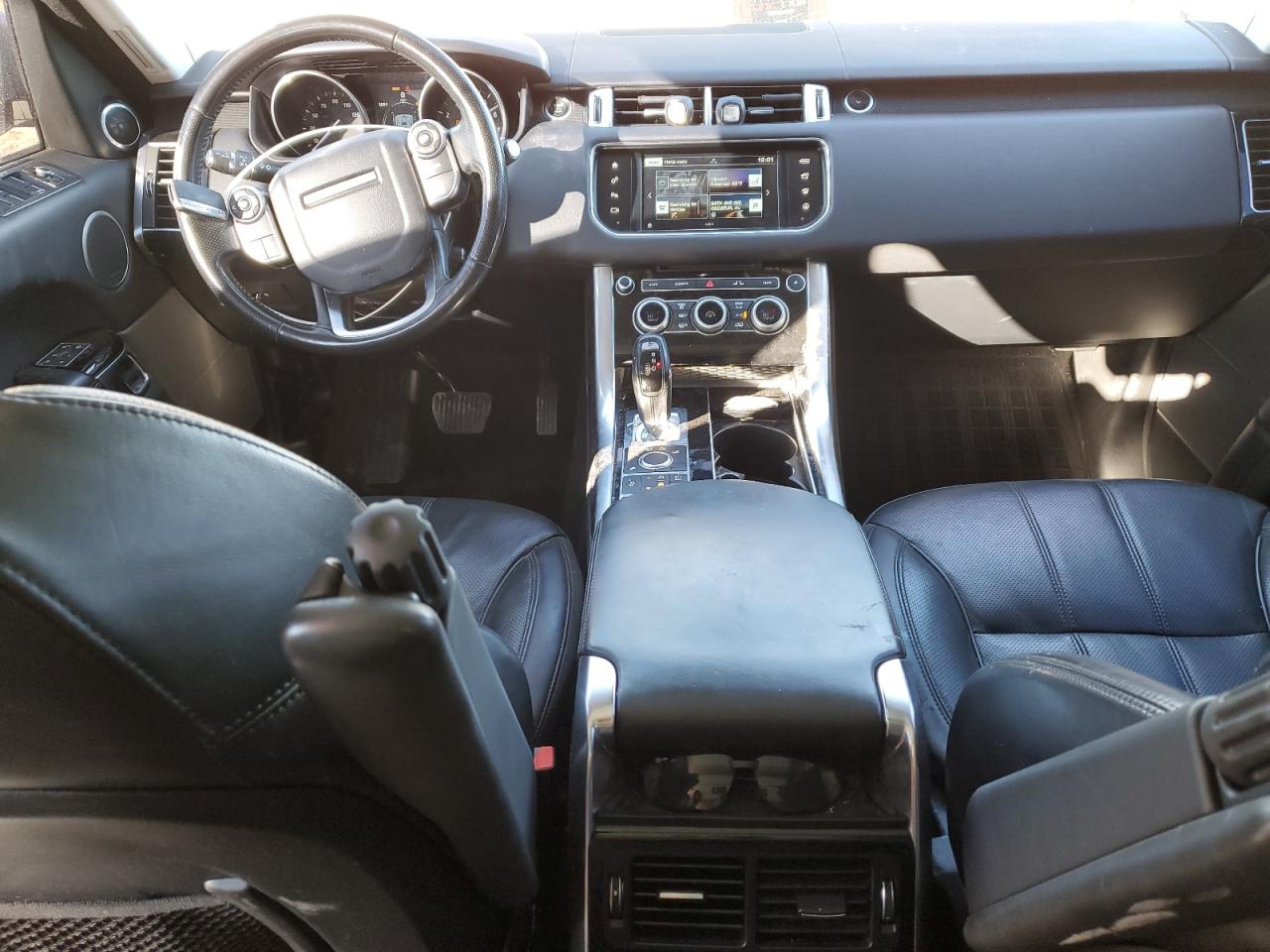2016 Land Rover Range Rover - Image 8