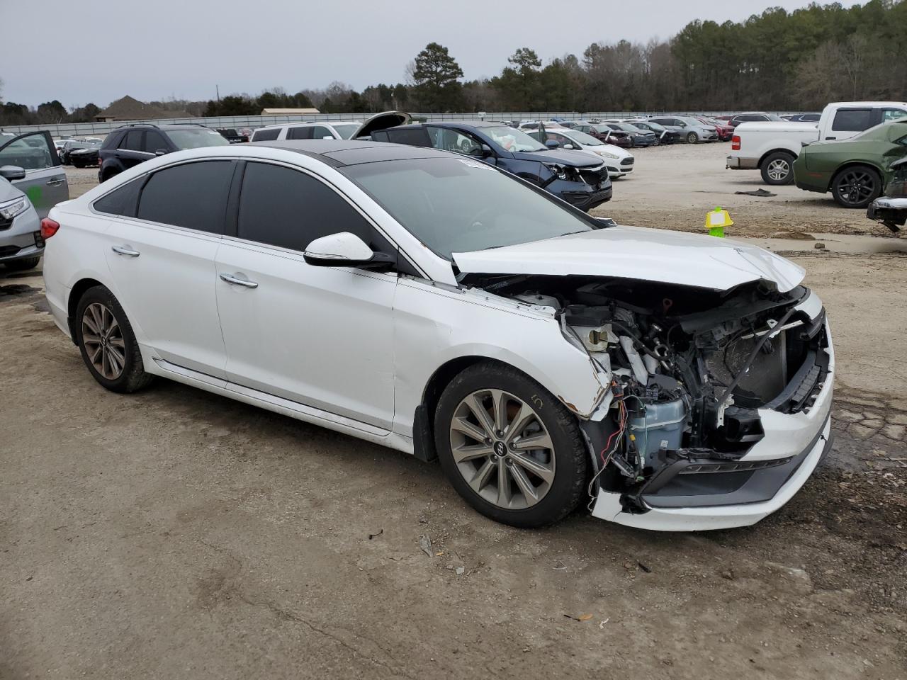 2016 Hyundai Sonata - Image 4