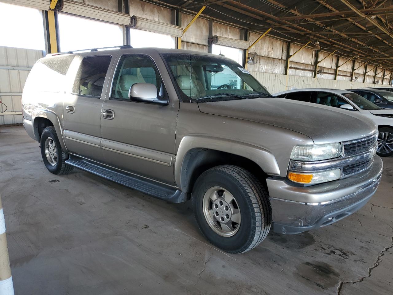 2003 Chevrolet Suburban - Image 4