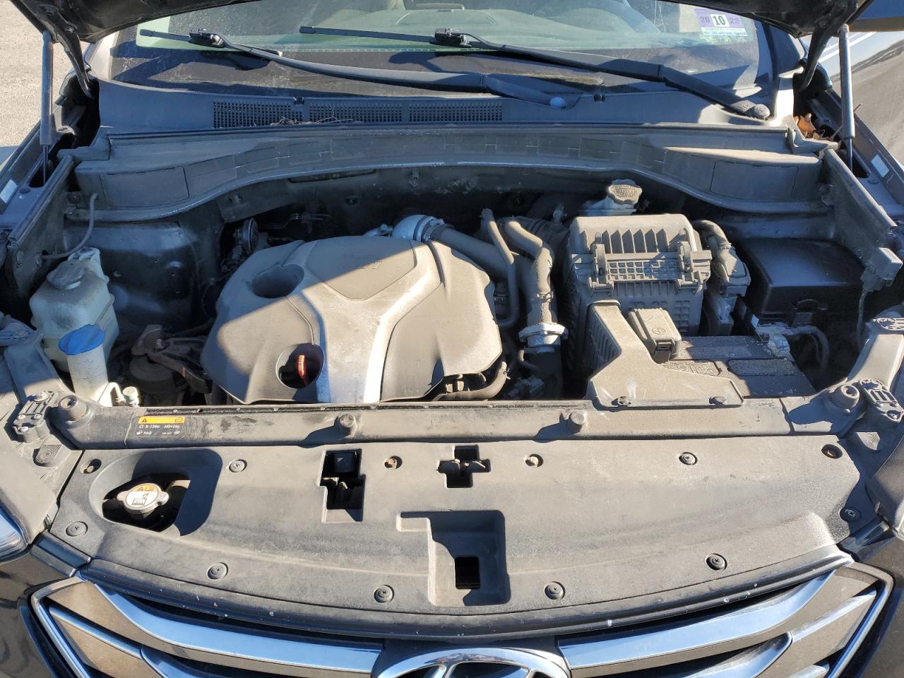 2013 Hyundai Santa Fe - Image 13