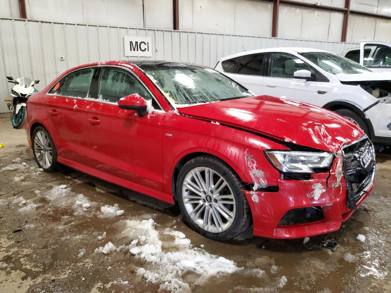 VIN WAUJ8GFF2H1056882 2017 AUDI A3 no.4