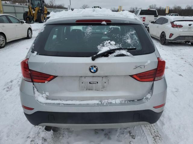  BMW X1 2014 Srebrny