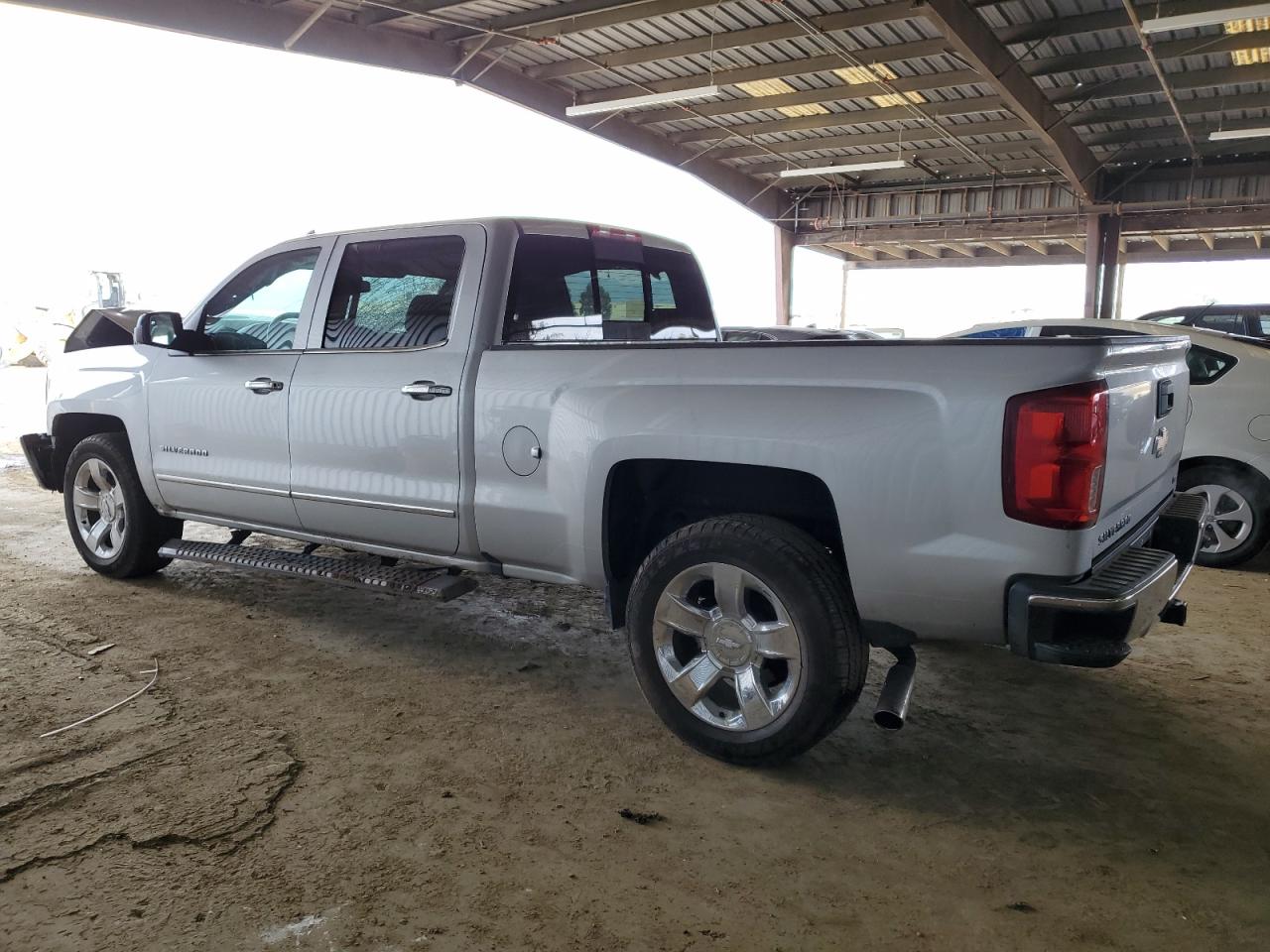 2016 Chevrolet Silverado - Image 2