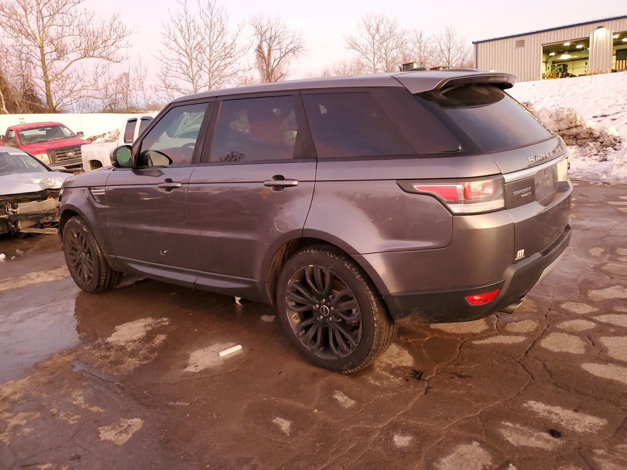 2015 Land Rover Range Rover - Image 2