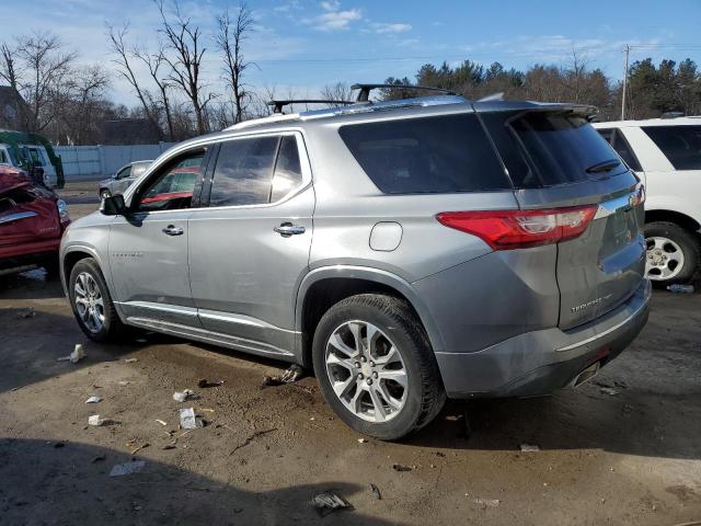  CHEVROLET TRAVERSE 2018 Srebrny