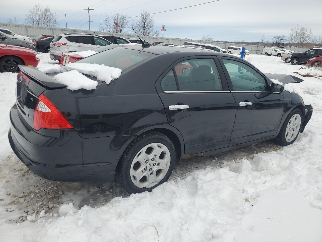 2010 Ford Fusion - Image 3