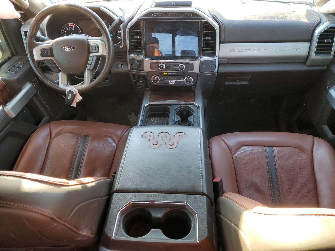 2022 Ford F350 - Image 8