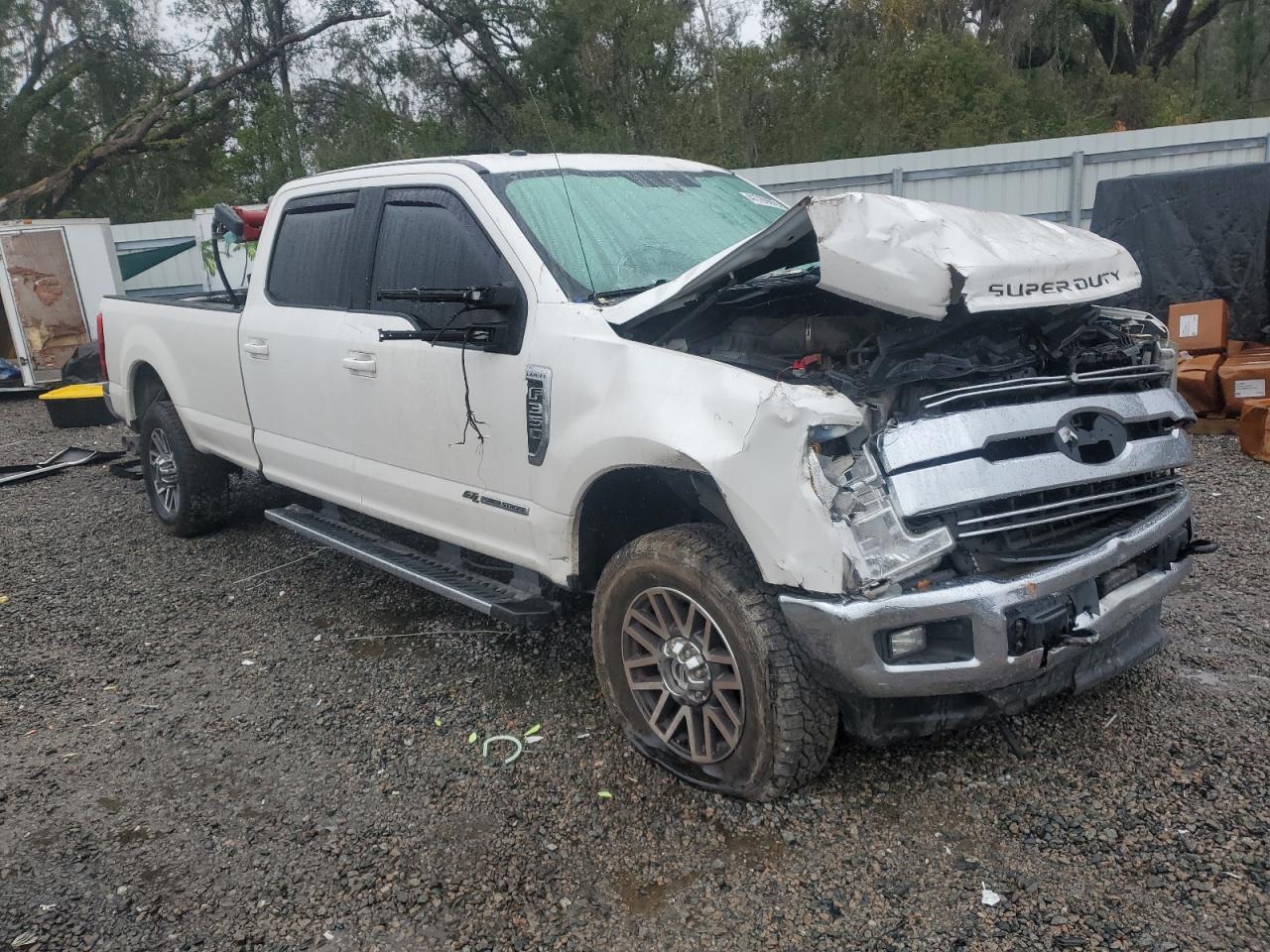 2018 Ford F350 - Image 4