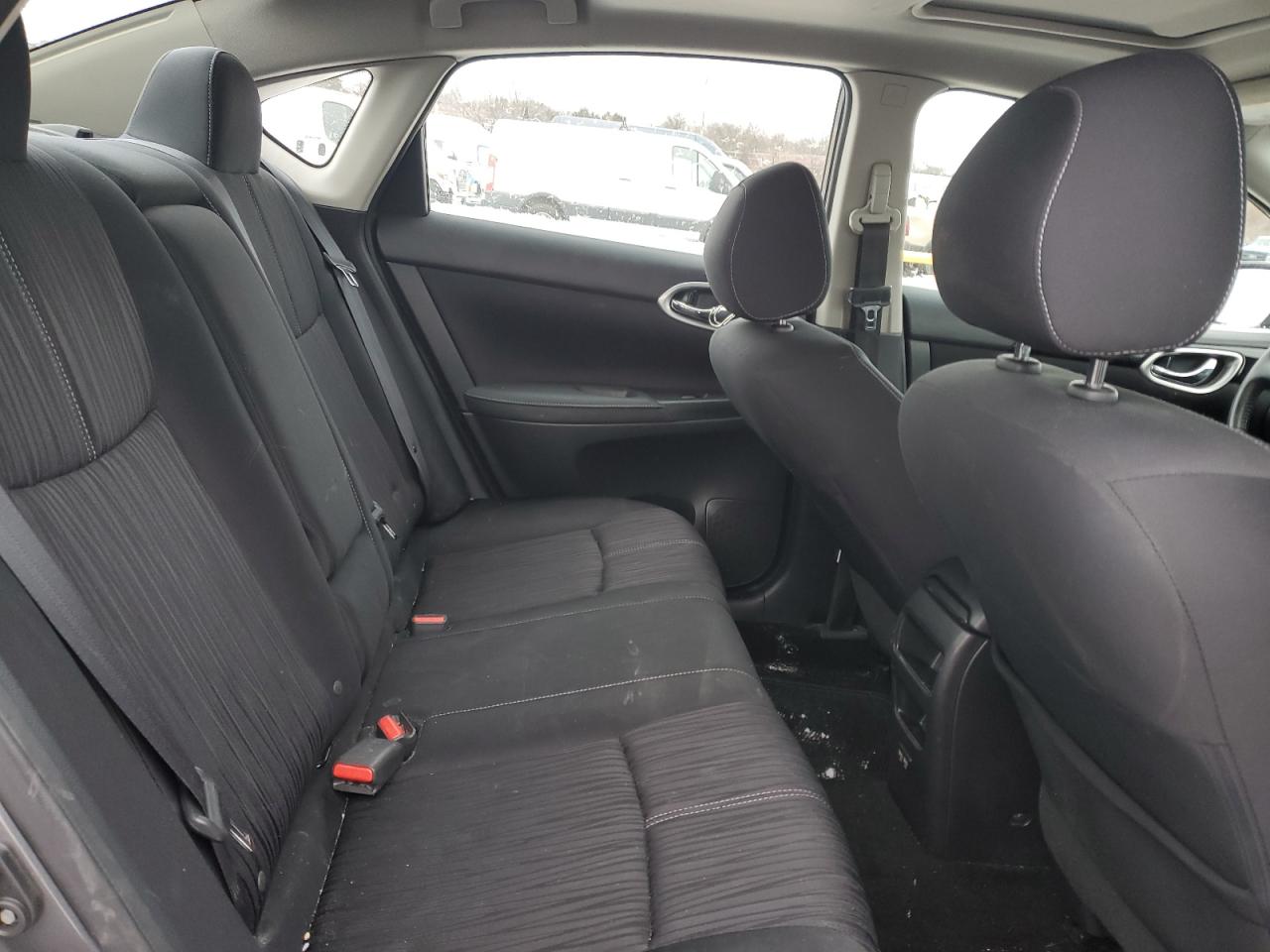 2018 Nissan Sentra - Image 10