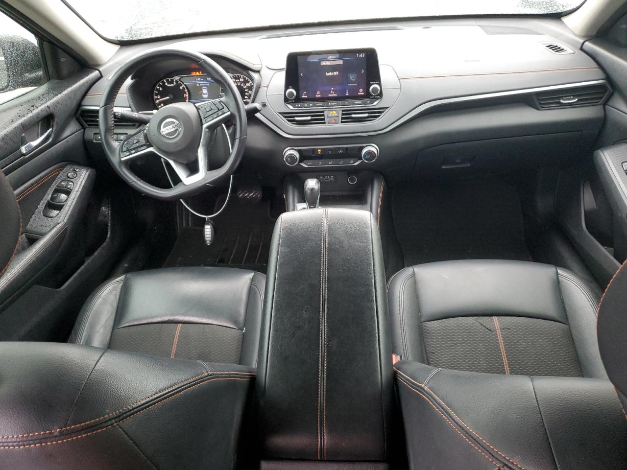 2019 Nissan Altima - Image 8