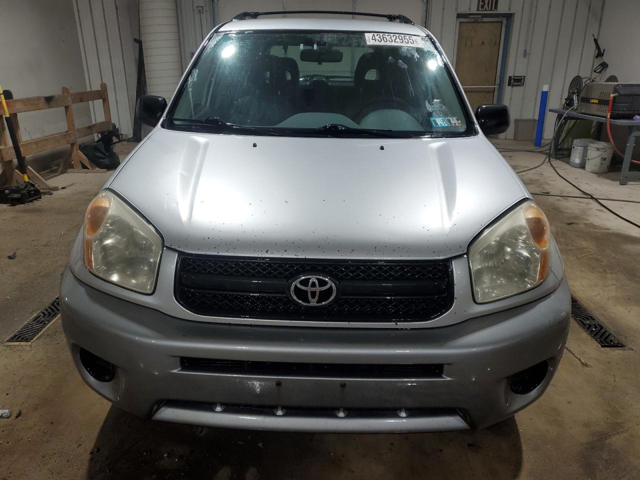 2005 Toyota RAV 4 - Image 5