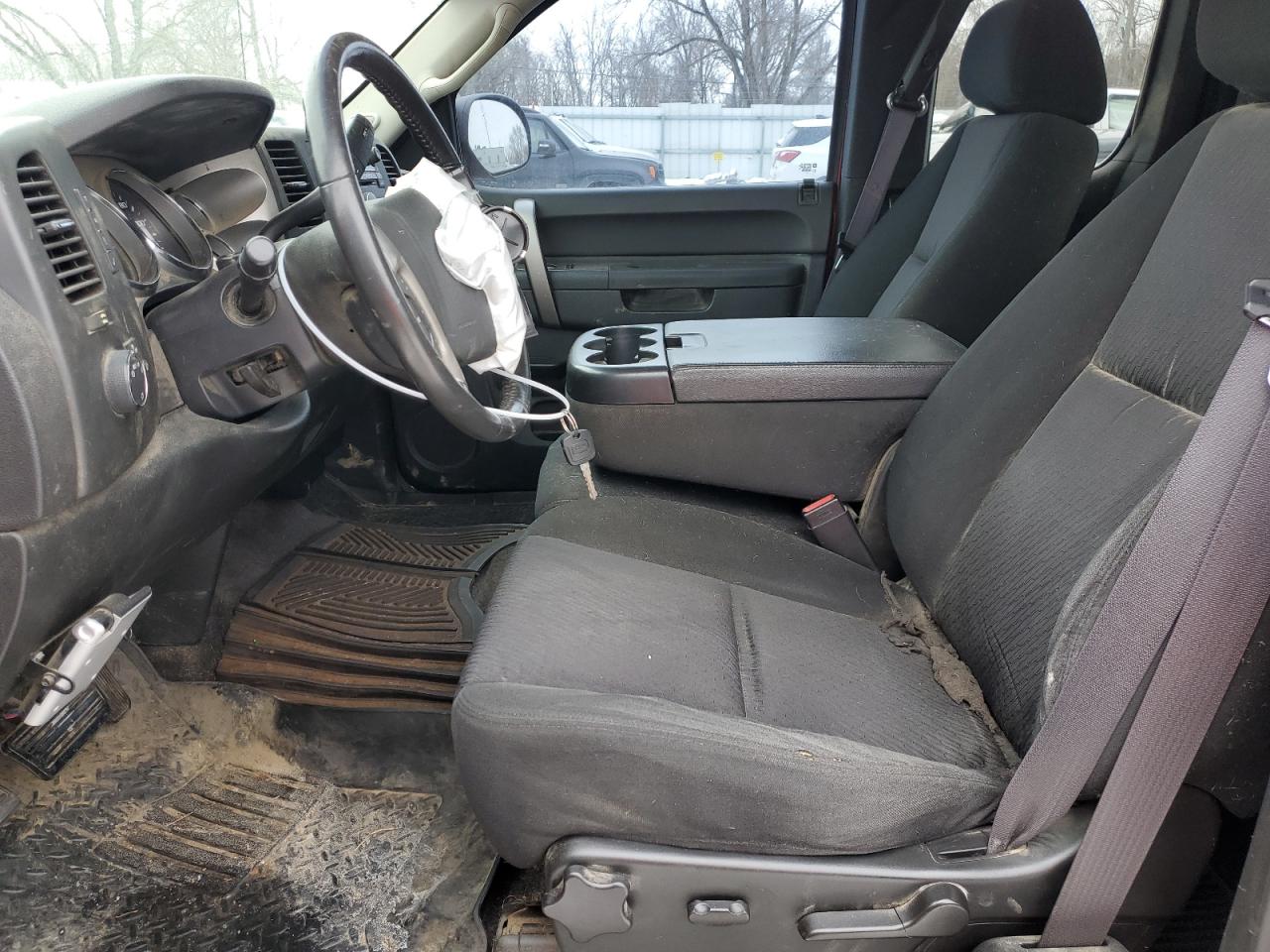 2011 Chevrolet Silverado - Image 7