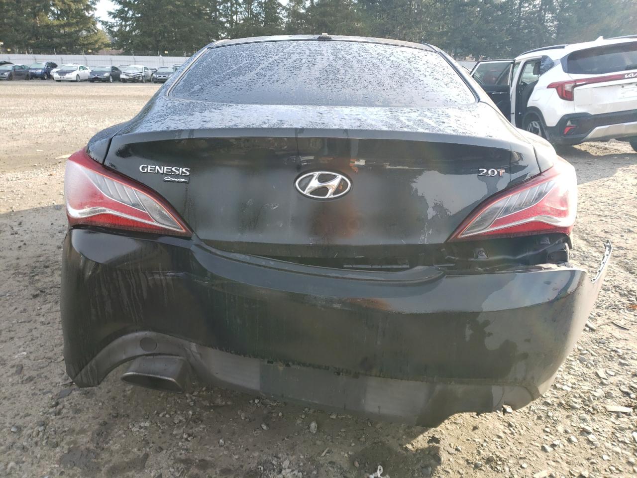 2013 Hyundai Genesis - Image 6