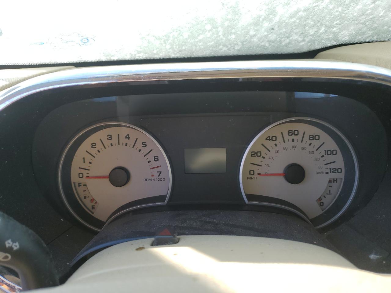 2006 Ford Explorer - Image 9