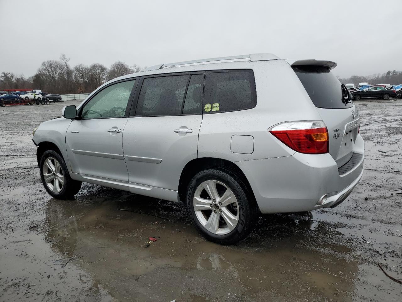 2008 Toyota Highlander - Image 2