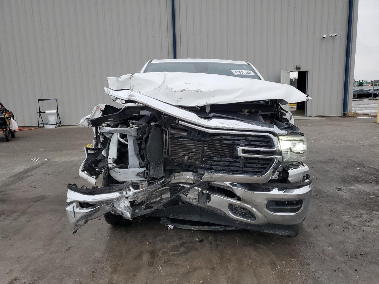 2020 RAM 1500 - Image 5