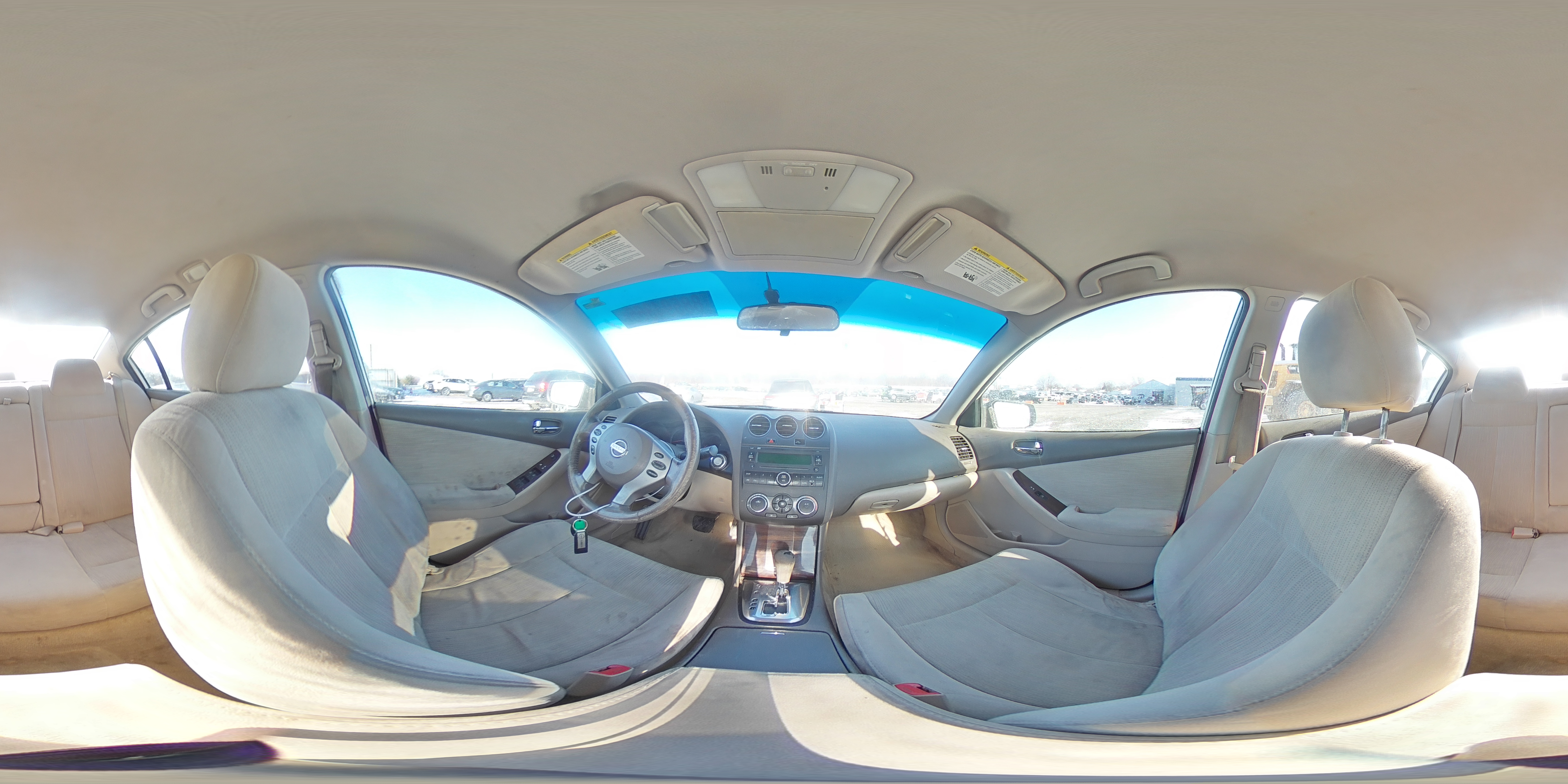 2012 Nissan Altima - Image 13