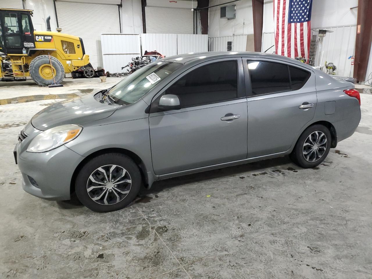2013 Nissan Versa S for Sale in Cahokia Heights, IL - Front End