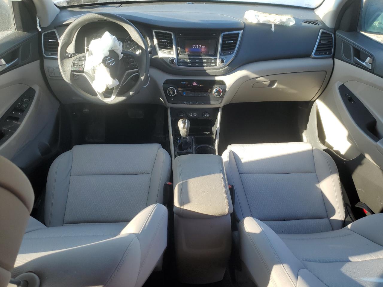 2017 Hyundai Tucson - Image 8