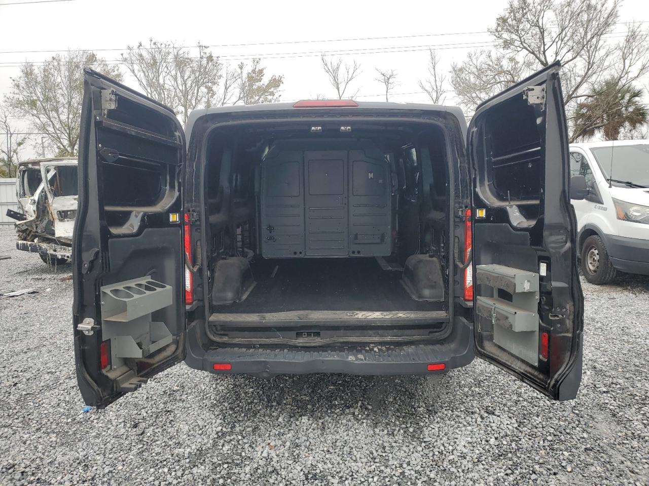 2015 Ford Transit - Image 10