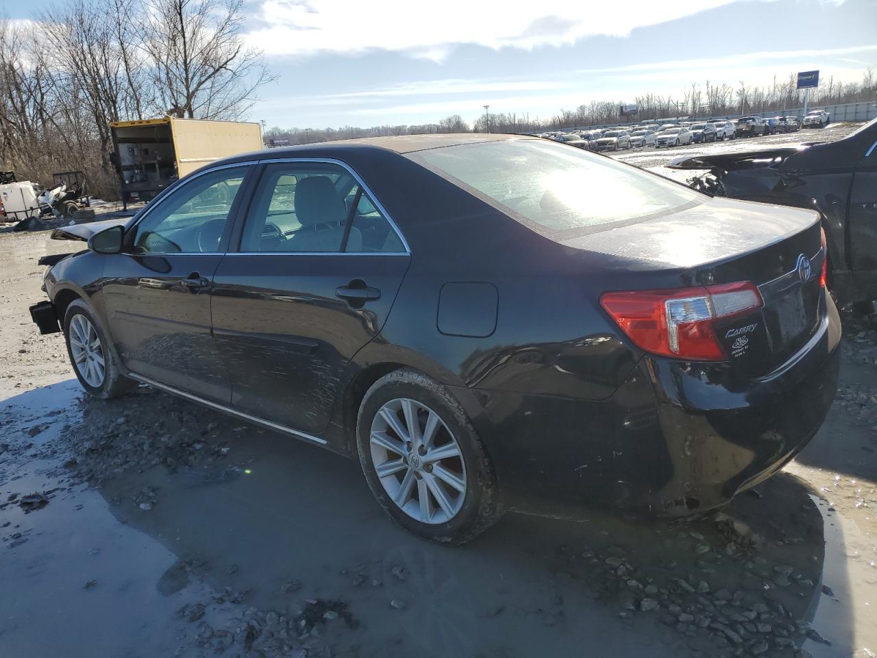 2014 Toyota Camry - Image 2