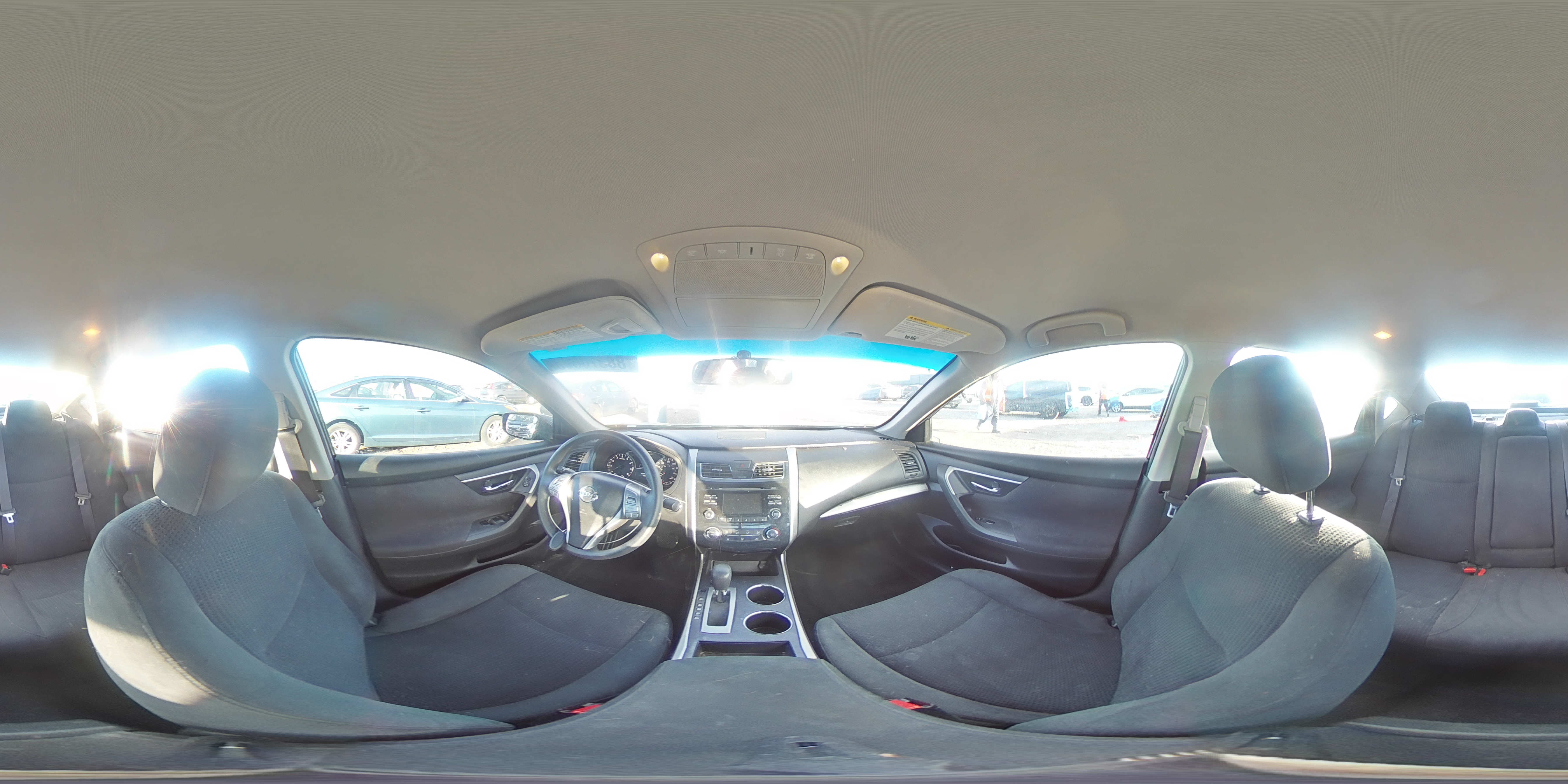 2015 Nissan Altima - Image 14