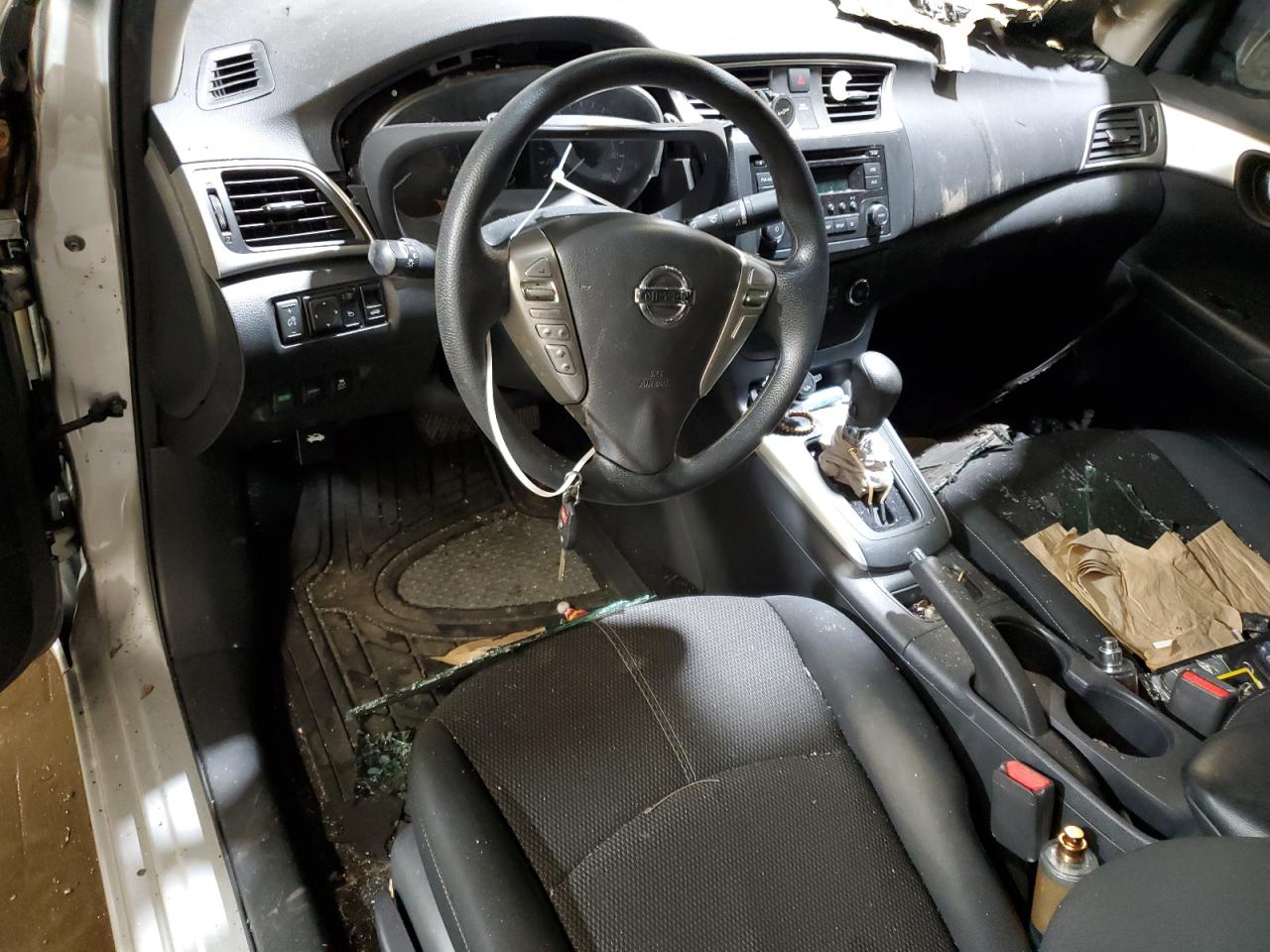 2016 Nissan Sentra - Image 8
