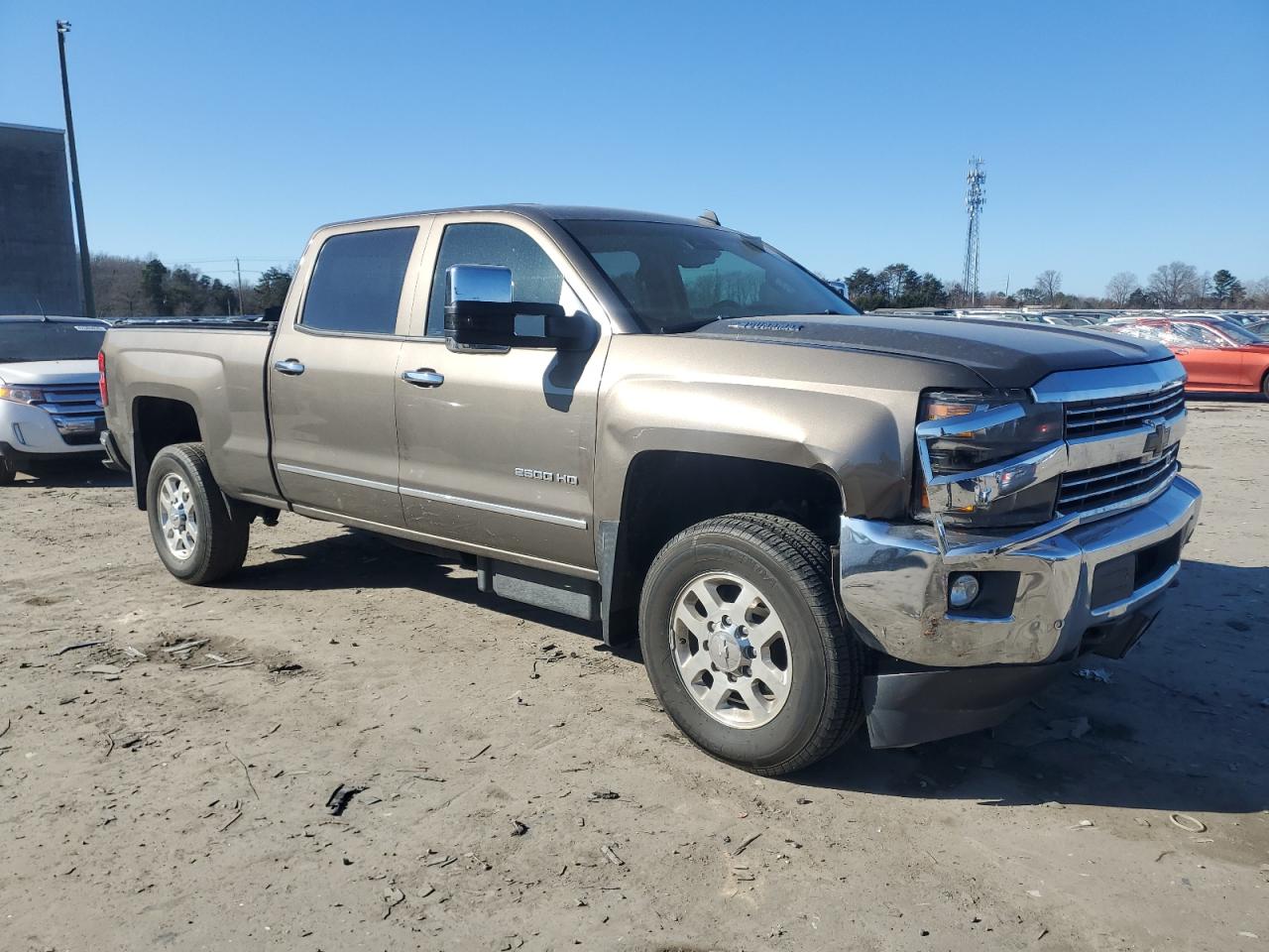 2015 Chevrolet Silverado - Image 4