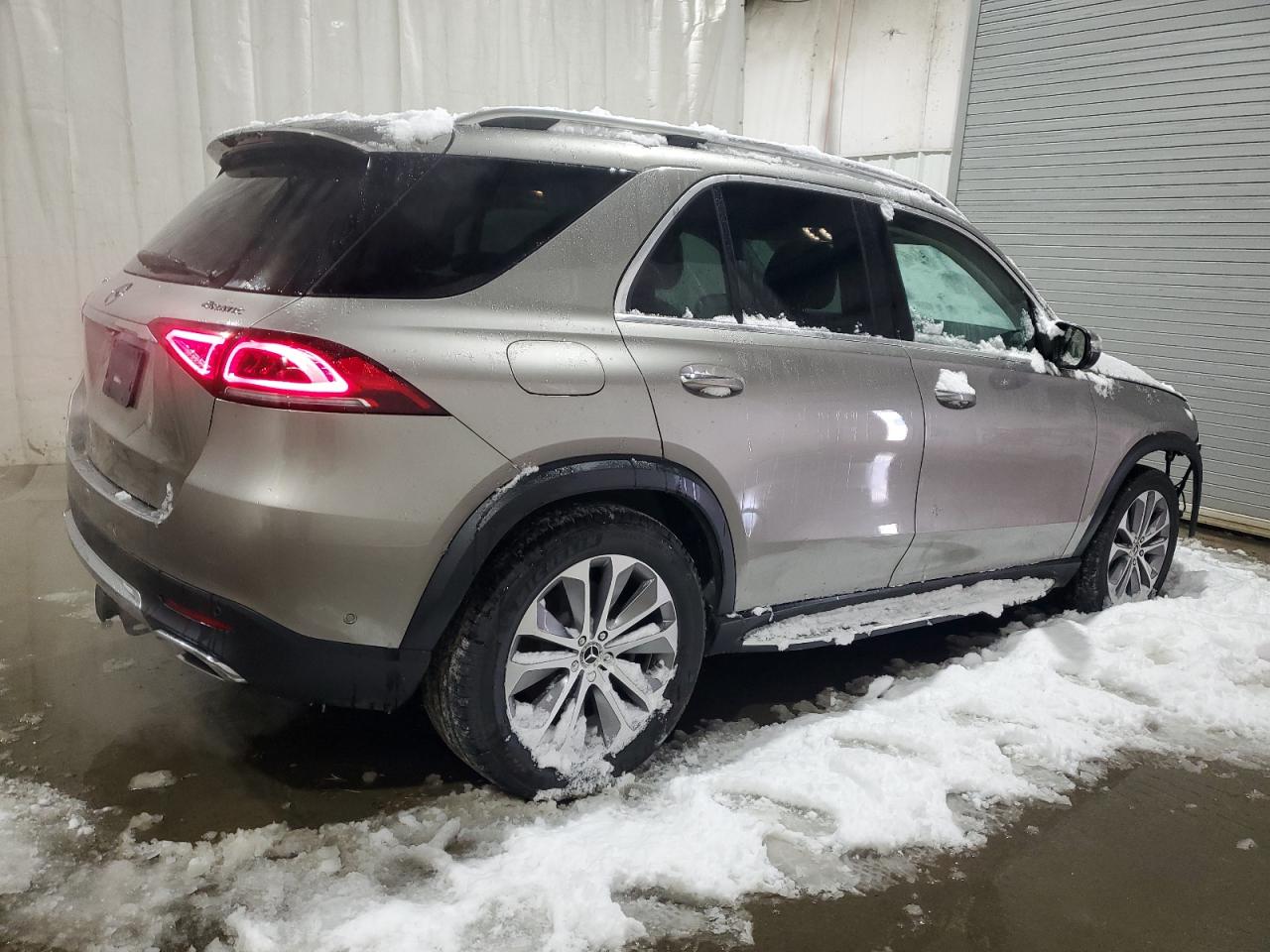 2020 Mercedes-Benz GLE - Image 3