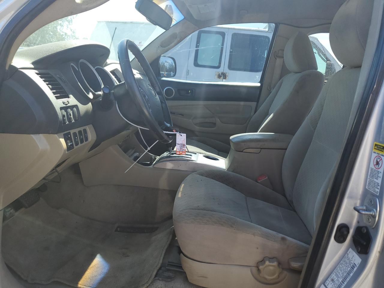 2009 Toyota Tacoma - Image 7