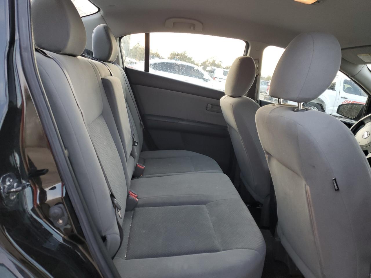 2012 Nissan Sentra - Image 10