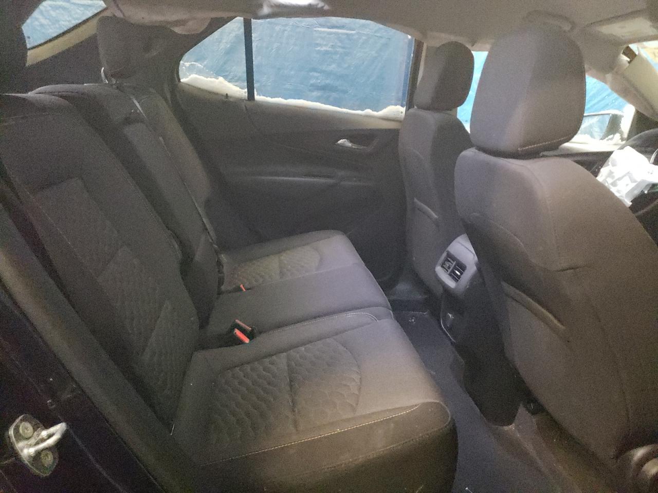 2018 Chevrolet Equinox - Image 11