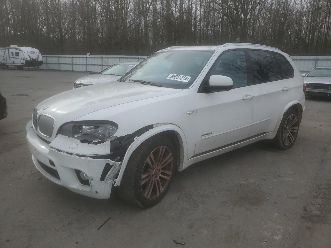2013 Bmw X5 Xdrive50I de vânzare în Glassboro, NJ - All Over