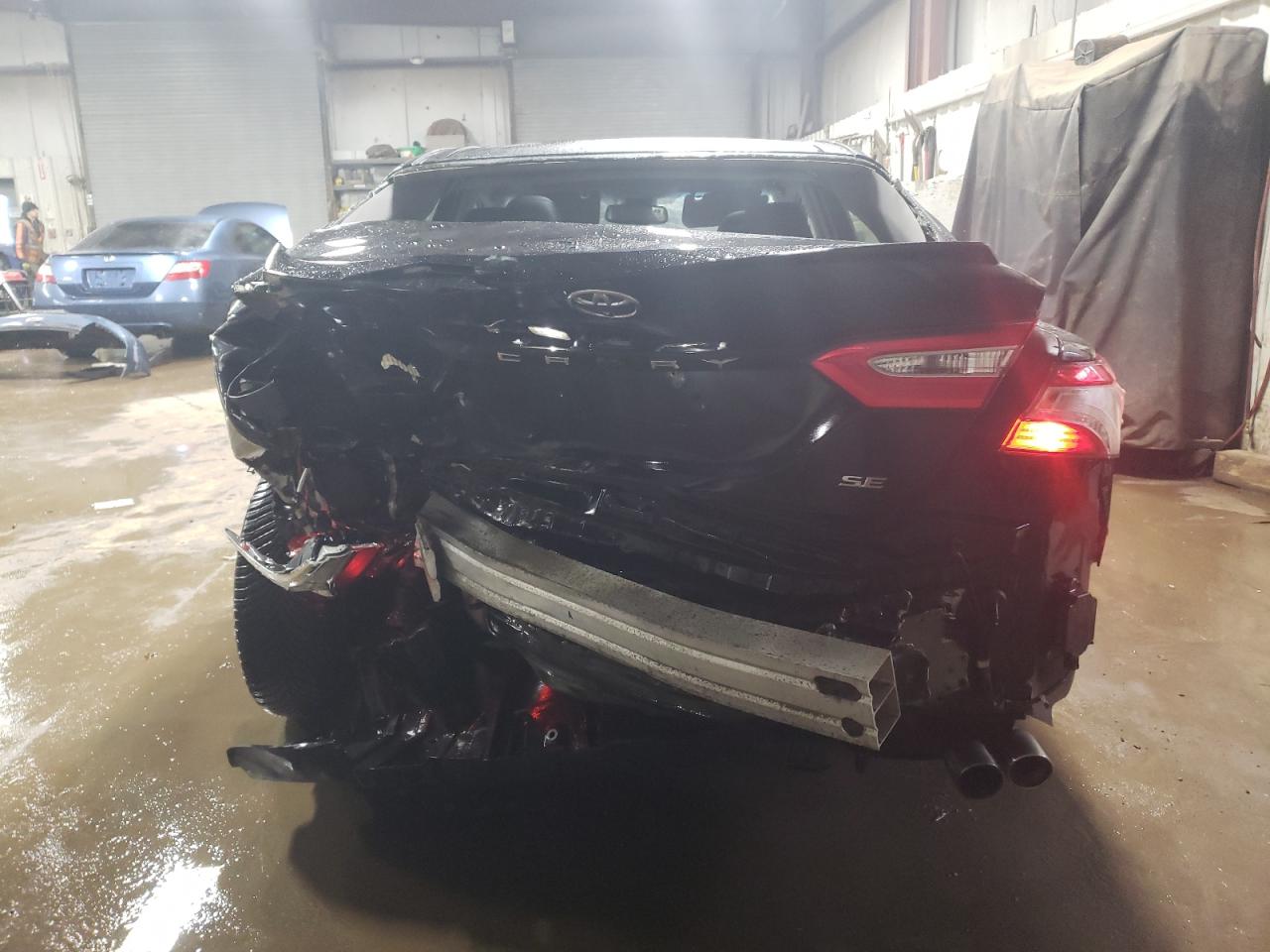 2018 Toyota Camry - Image 6