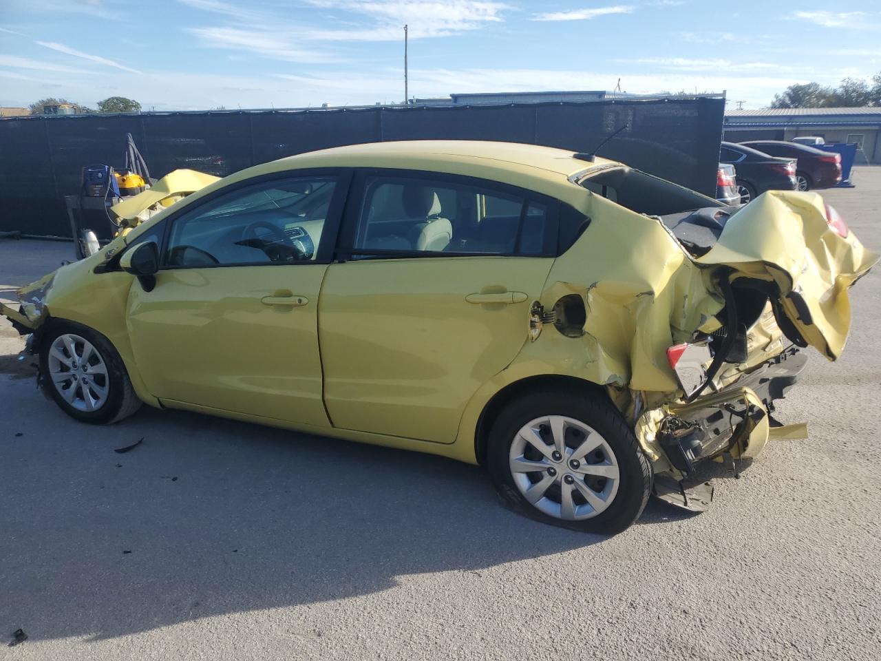 2016 Kia Rio - Image 2