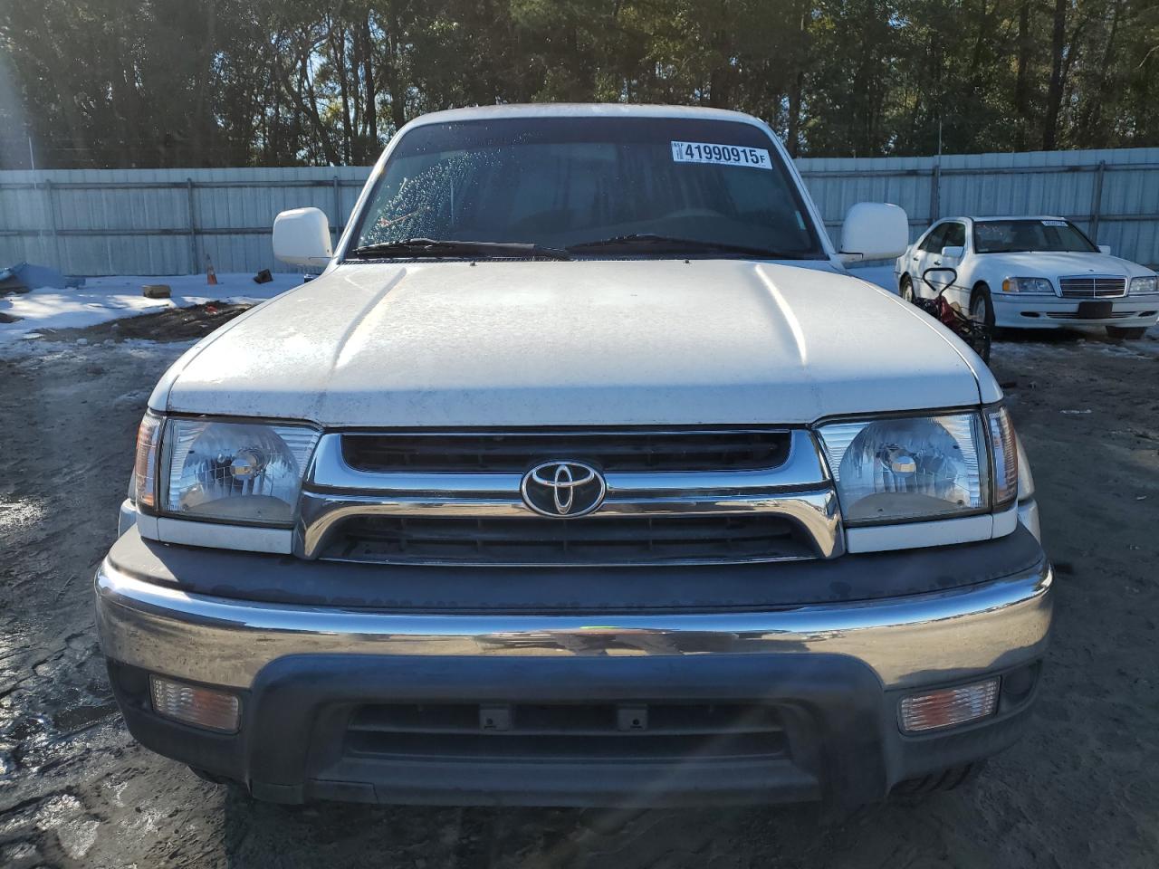 2002 Toyota 4Runner - Image 5