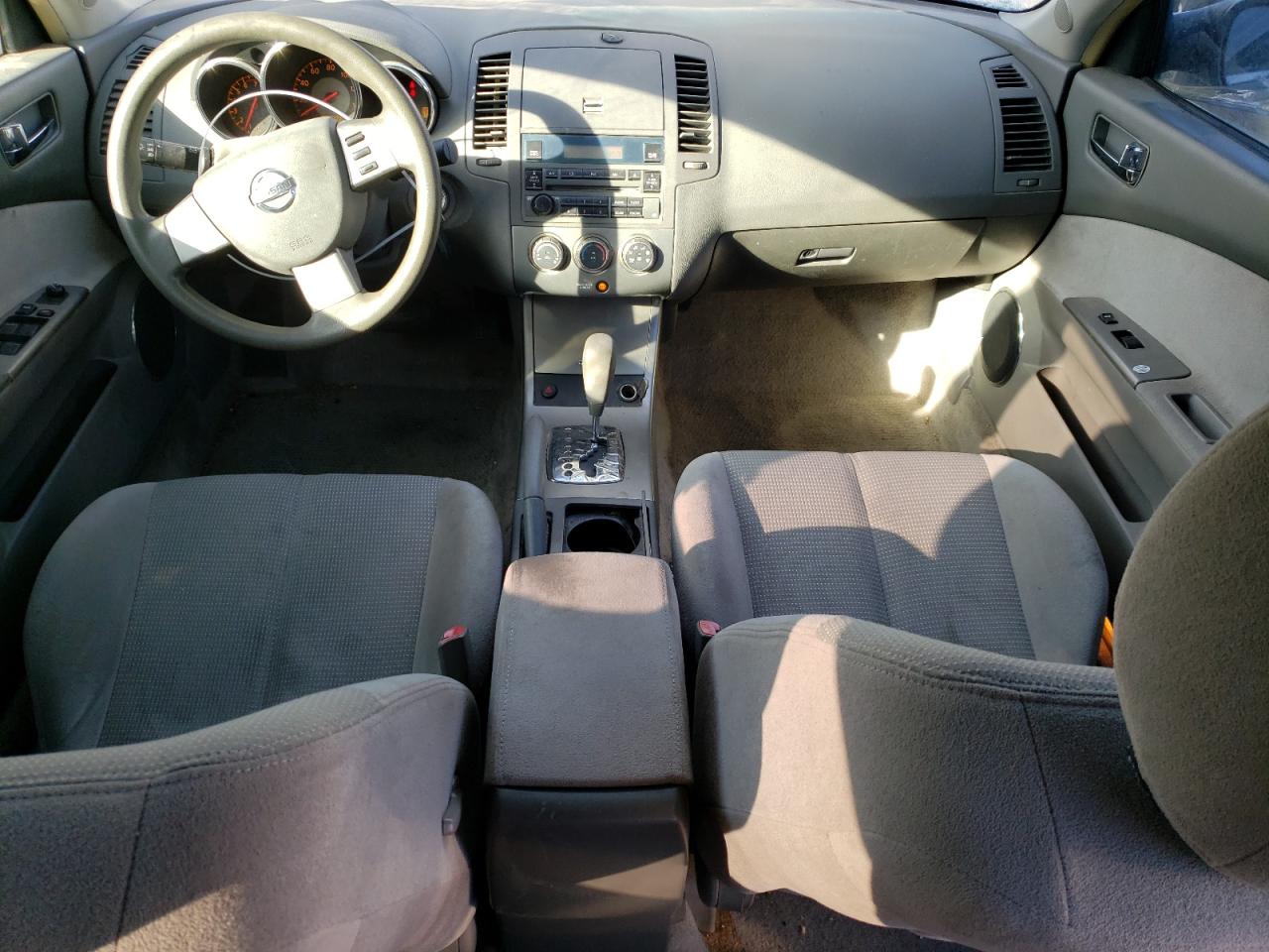 2005 Nissan Altima - Image 8