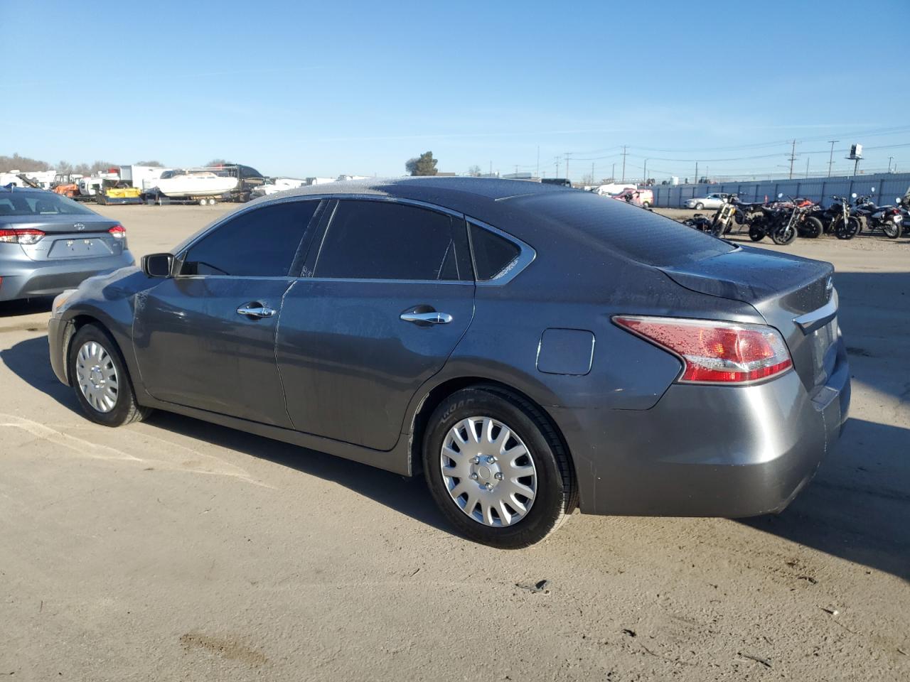 2014 Nissan Altima - Image 2