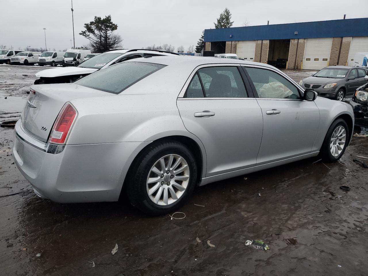 2012 Chrysler 300 - Image 3