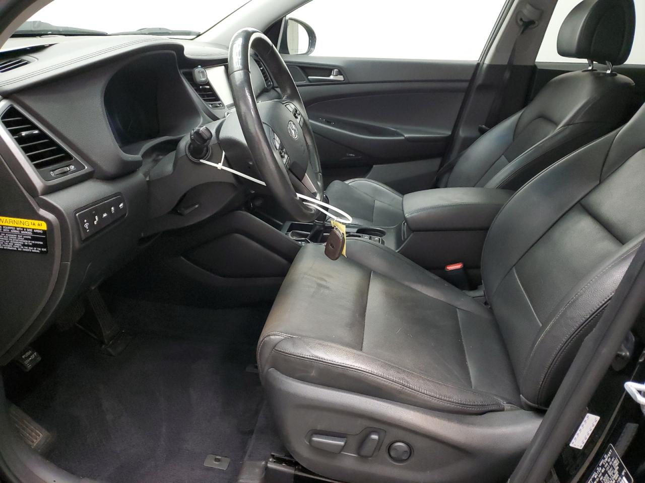 2018 Hyundai Tucson Value VIN: KM8J3CA26JU627384 Lot: 88638425